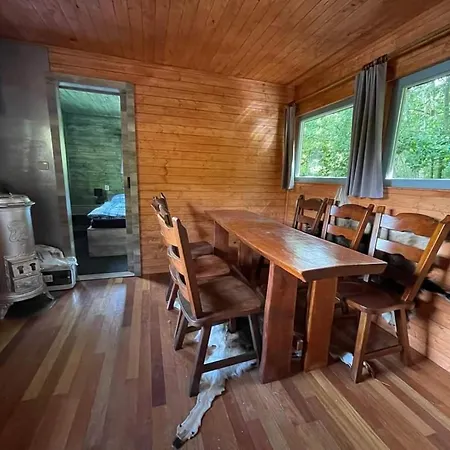 Houseboat U Vodnika *
